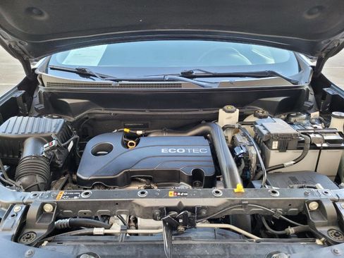 Used 2019 Chevrolet Equinox LT w/ Driver Convenience Package image 22