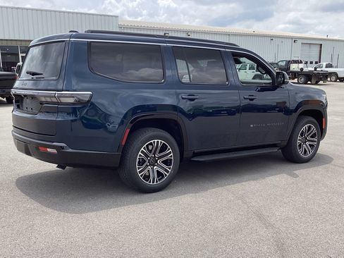 New 2026 Jeep Grand Wagoneer 4WD w/ Premium Group I image 4