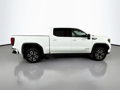 Used 2022 GMC Sierra 1500 AT4 w/ AT4 Preferred Package AWD/4WD image 5