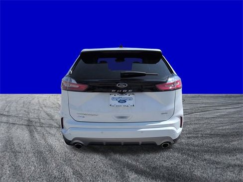 Certified 2024 Ford Edge Titanium w/ Titanium Elite Package image 5