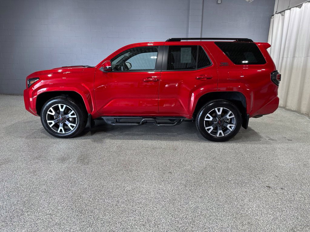 Certified 2025 Toyota 4Runner TRD Sport AWD/4WD image 5