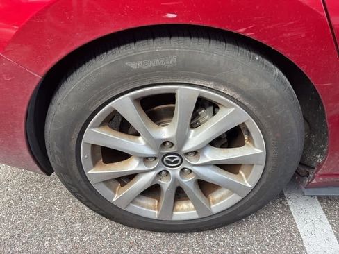 Used 2019 MAZDA MAZDA3 AWD Sedan w/ Select Package image 6