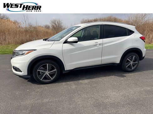 Used 2022 Honda HR-V EX image 1