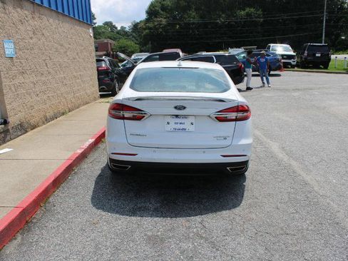 Used 2019 Ford Fusion Titanium AWD/4WD image 5