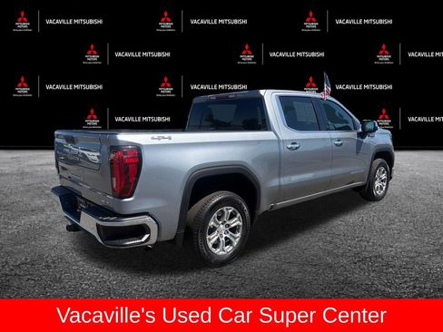 Used 2025 GMC Sierra 1500 SLT AWD/4WD image 4
