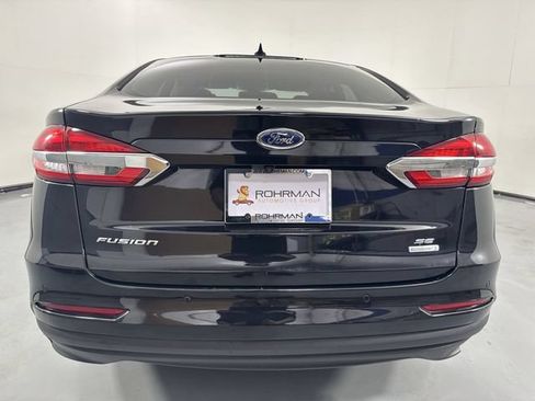 Used 2020 Ford Fusion SE FWD image 31