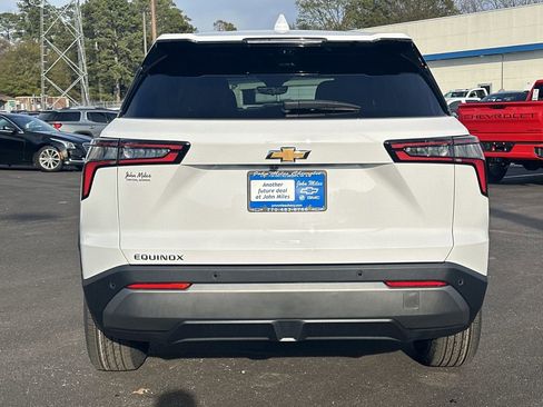 New 2026 Chevrolet Equinox LT image 27