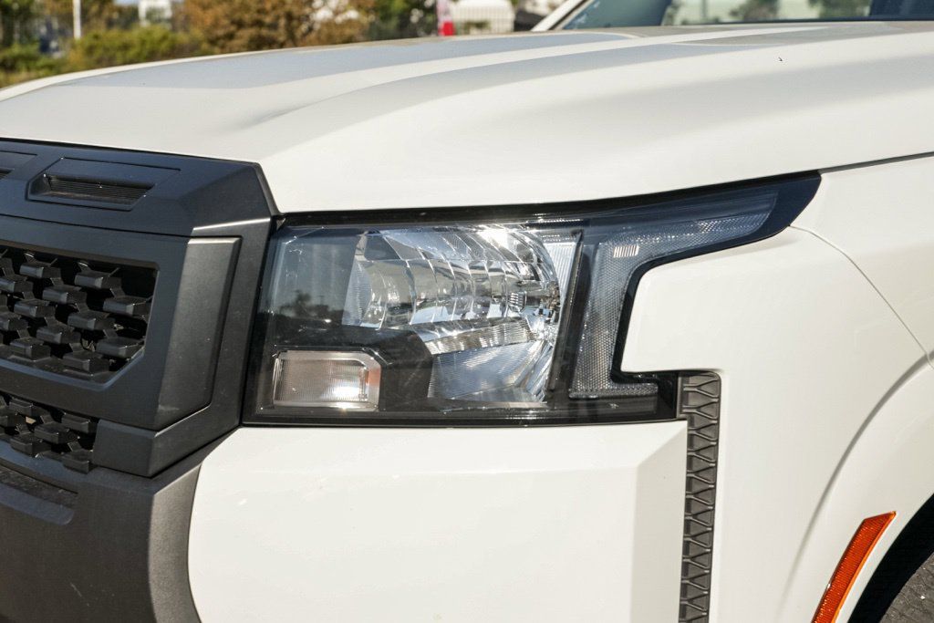Used 2025 Nissan Frontier S w/ S Utility Package RWD image 11