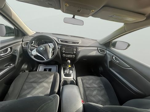 Used 2016 Nissan Rogue SV AWD/4WD image 11