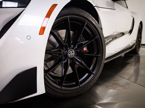 Used 2024 Toyota Supra RWD image 12