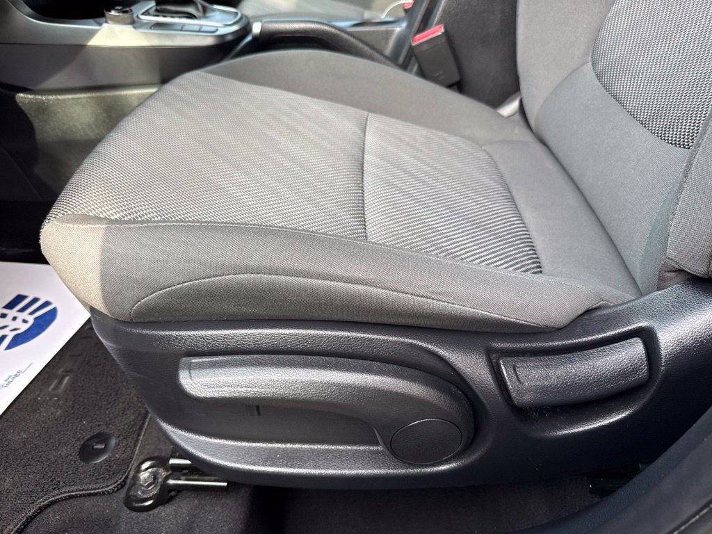 Used 2024 Kia Seltos LX AWD/4WD image 9