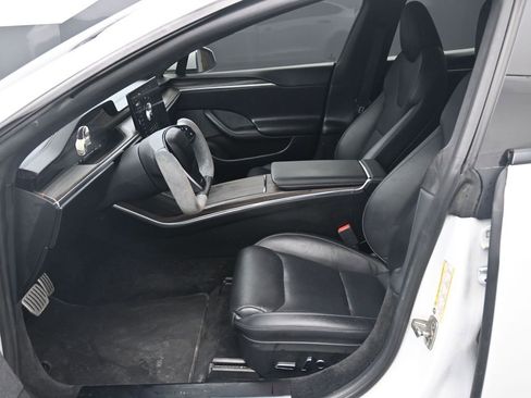 Used 2021 Tesla Model S Plaid image 41