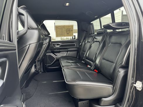 Used 2025 RAM 1500 Laramie w/ Sport Appearance Package image 32