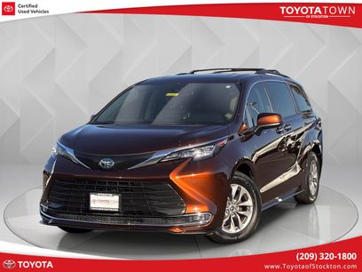 Certified 2023 Toyota Sienna XLE