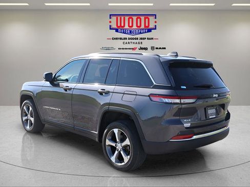 Used 2024 Jeep Grand Cherokee Limited AWD/4WD image 5