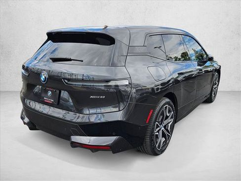 Used 2024 BMW iX xDrive50 w/ Sport Package AWD/4WD image 5