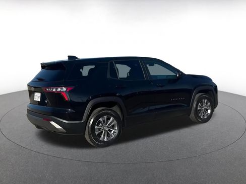 Used 2025 Chevrolet Equinox LT image 12