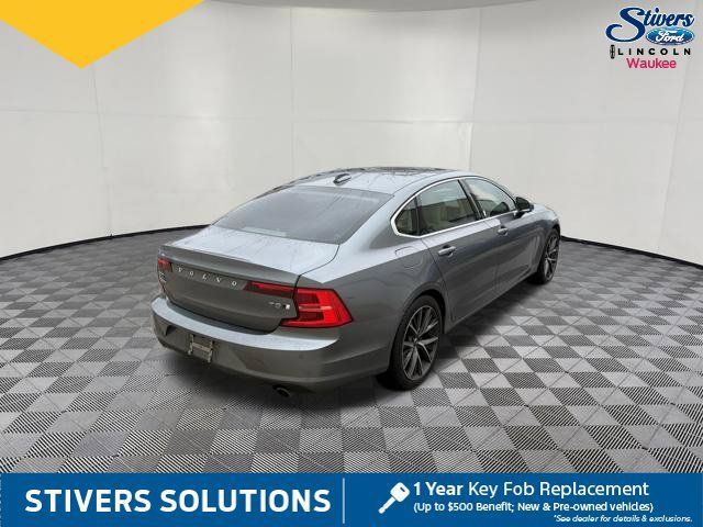 Used 2018 Volvo S90 T5 Momentum w/ Convenience Package AWD/4WD image 6
