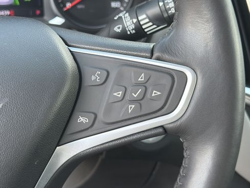 Used 2022 Chevrolet Equinox LT FWD image 26