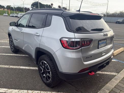 New 2026 Jeep Compass Trailhawk image 22