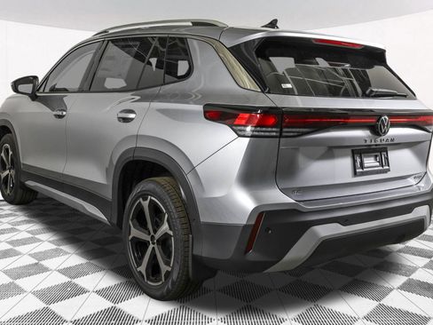 New 2026 Volkswagen Tiguan SE image 15