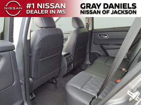 New 2026 Nissan Rogue Platinum image 27