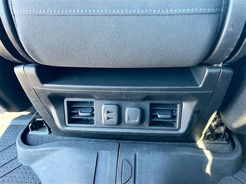 Used 2020 Chevrolet Silverado 1500 LT w/ Texas Edition image 24