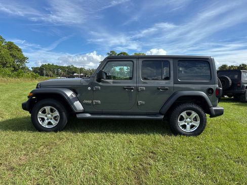 Used 2019 Jeep Wrangler Unlimited Sport S image 6