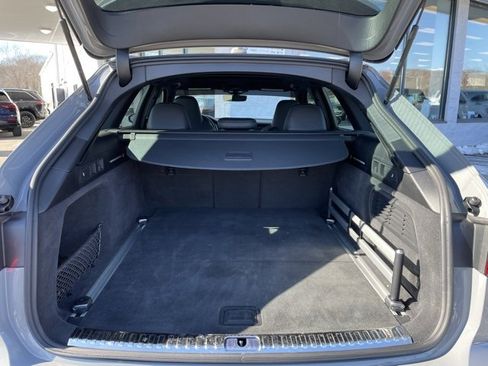 Used 2021 Audi RS 6 w/ Carbon Optic Package image 32