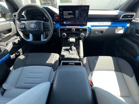 New 2026 Toyota Tacoma TRD Off-Road AWD/4WD image 18