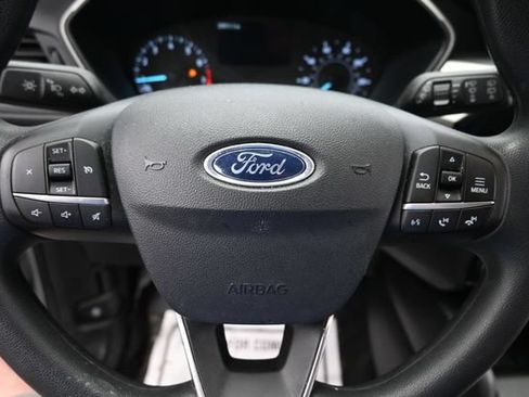 Used 2022 Ford Escape SE AWD/4WD image 13