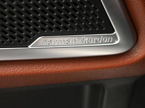 Used 2024 Kia Telluride SX AWD/4WD image 6