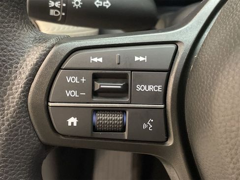 Certified 2025 Honda HR-V LX image 10