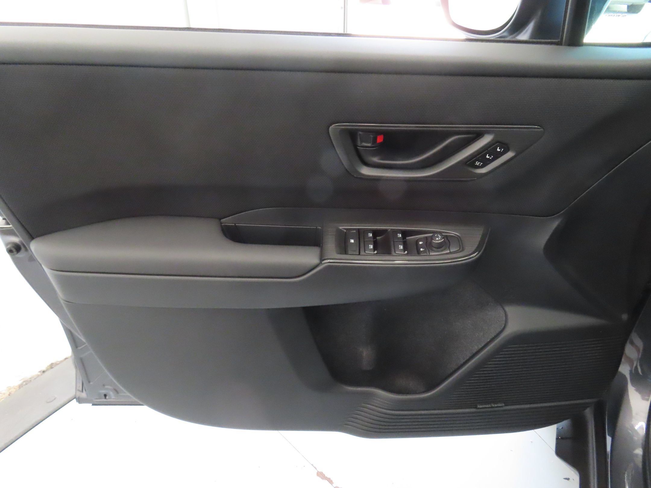 Used 2026 Subaru Outback Limited AWD/4WD image 10