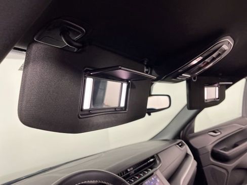 Used 2024 Jeep Grand Cherokee L Laredo image 39