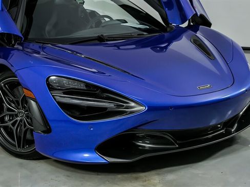 Used 2019 McLaren 720S Performance RWD image 3