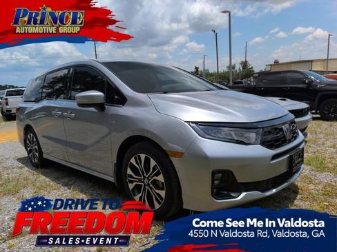 Used 2026 Honda Odyssey Elite image 1