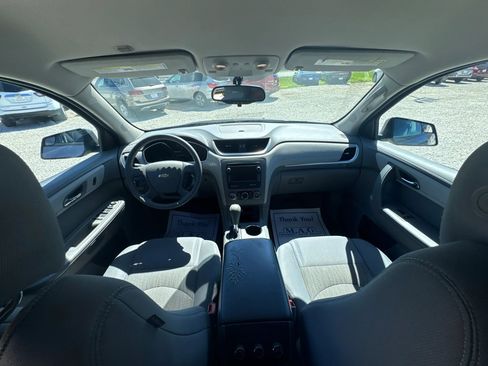 Used 2013 Chevrolet Traverse LS FWD image 25