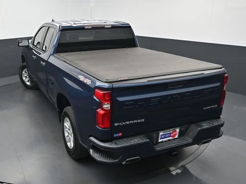 Used 2019 Chevrolet Silverado 1500 Custom w/ Custom Convenience Package AWD/4WD image 28