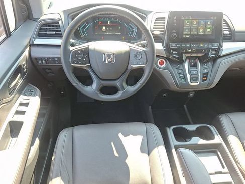 Used 2024 Honda Odyssey EX-L image 12