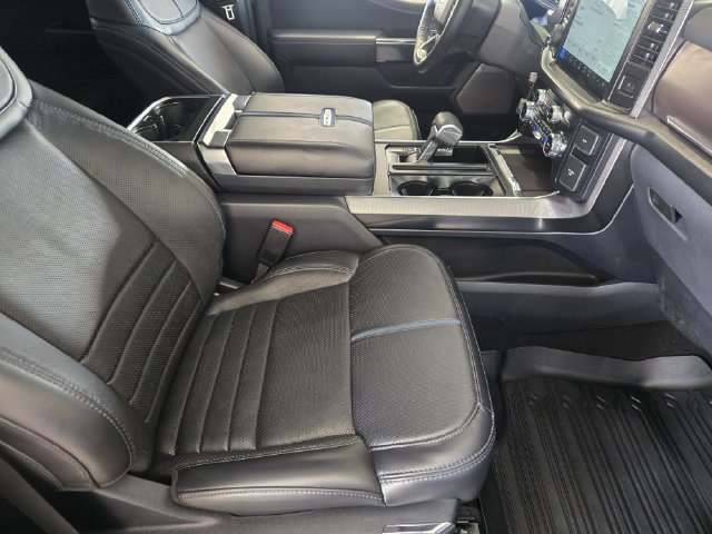 Used 2025 Ford F150 Platinum w/ FX4 Off-Road Package AWD/4WD image 18