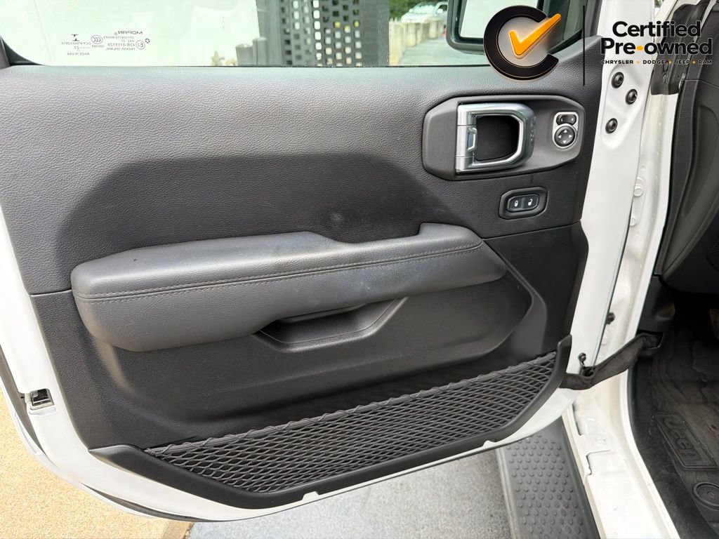 Certified 2021 Jeep Wrangler Unlimited Sahara AWD/4WD image 35