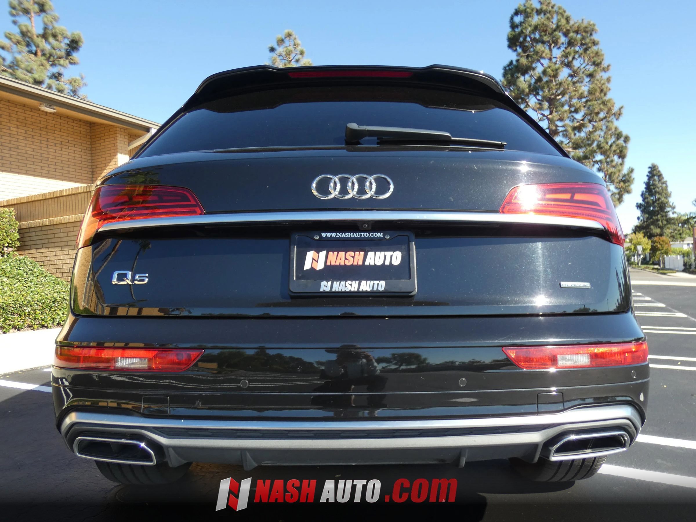 Used 2022 Audi Q5 2.0T Premium Plus w/ Premium Plus Package AWD/4WD image 10