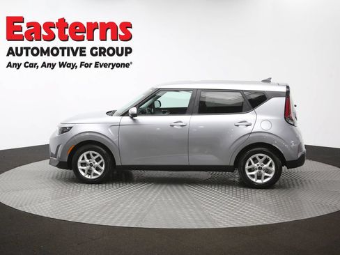 Used 2023 Kia Soul LX w/ Option Group 015 FWD image 60