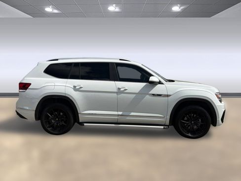 Used 2018 Volkswagen Atlas SE w/ R-Line Package AWD/4WD image 8