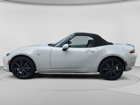 New 2026 MAZDA MX-5 Miata Grand Touring RWD image 7