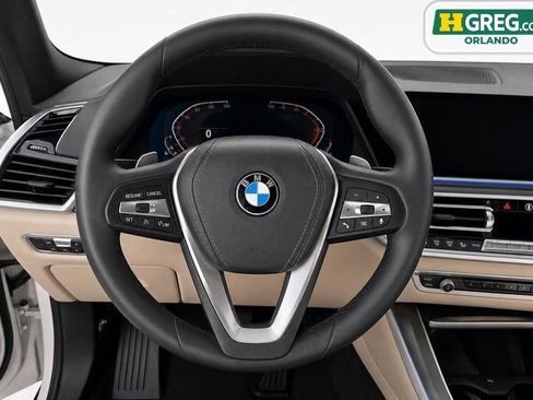 Used 2022 BMW X5 sDrive40i w/ Parking Assistance Package RWD image 11