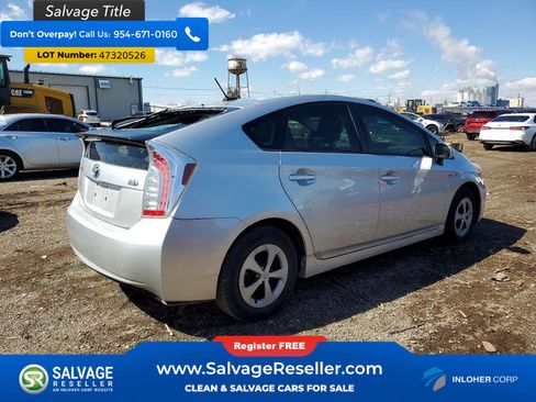 Used 2013 Toyota Prius Three image 4