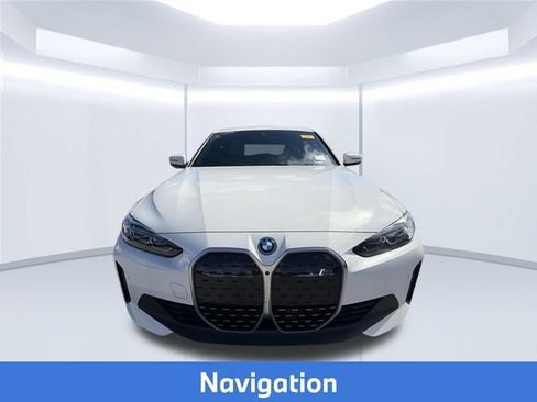 Used 2024 BMW i4 eDrive40 w/ Premium Package RWD image 2