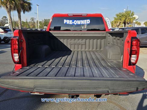 Used 2024 GMC Sierra 1500 Elevation image 13